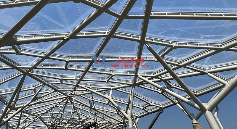 合肥文一塘溪津門天幕鋼結構及ETFE氣枕膜工程完工