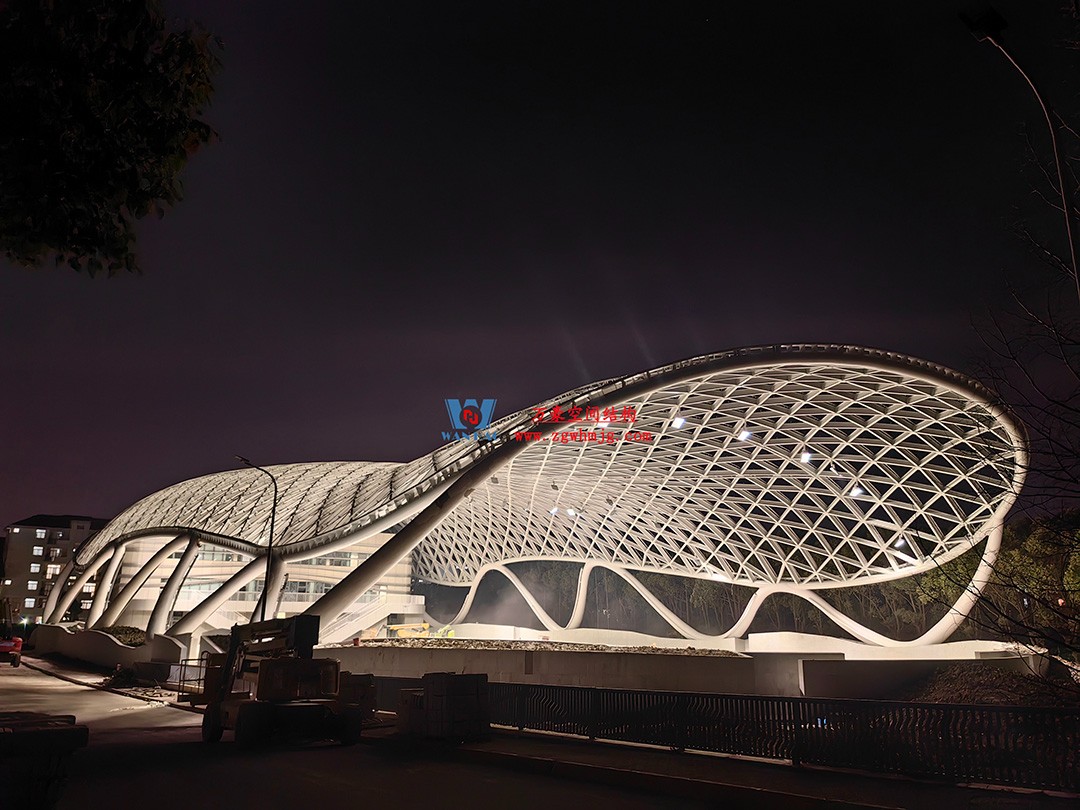 上海工程技術大學松江校區風雨操場ETFE膜結構工程